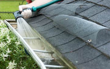 Oakmere gutter cleaning costs